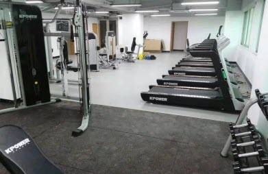 快猫社区官网在线看佛山农行职工健身房